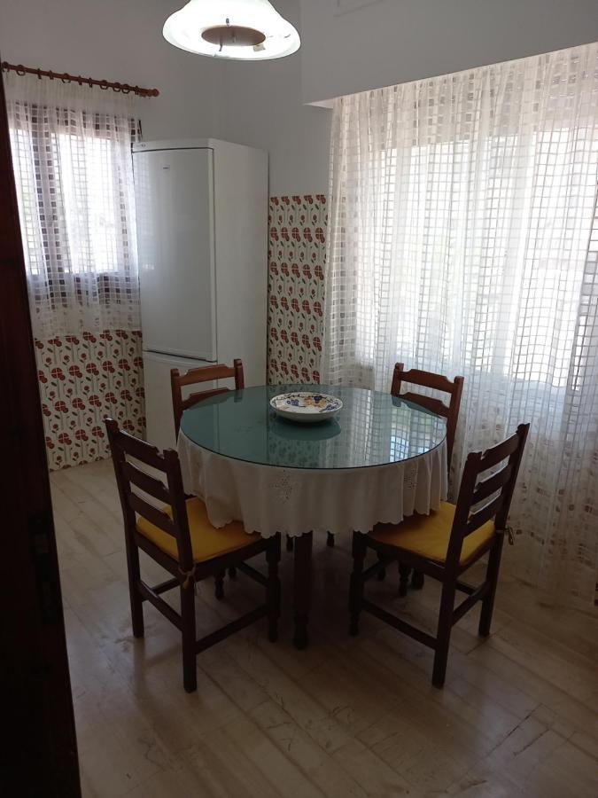 Ekie Apartment With Sea View Kalamata Exteriör bild