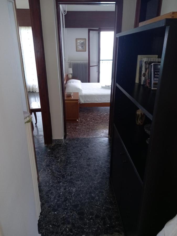 Ekie Apartment With Sea View Kalamata Exteriör bild