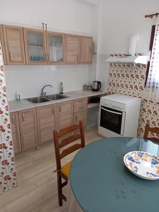 Ekie Apartment With Sea View Kalamata Exteriör bild